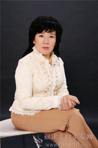 瑞芳美容美发(fā)学校校长 瑞芳美容美发(fā)学校校(xiào)长